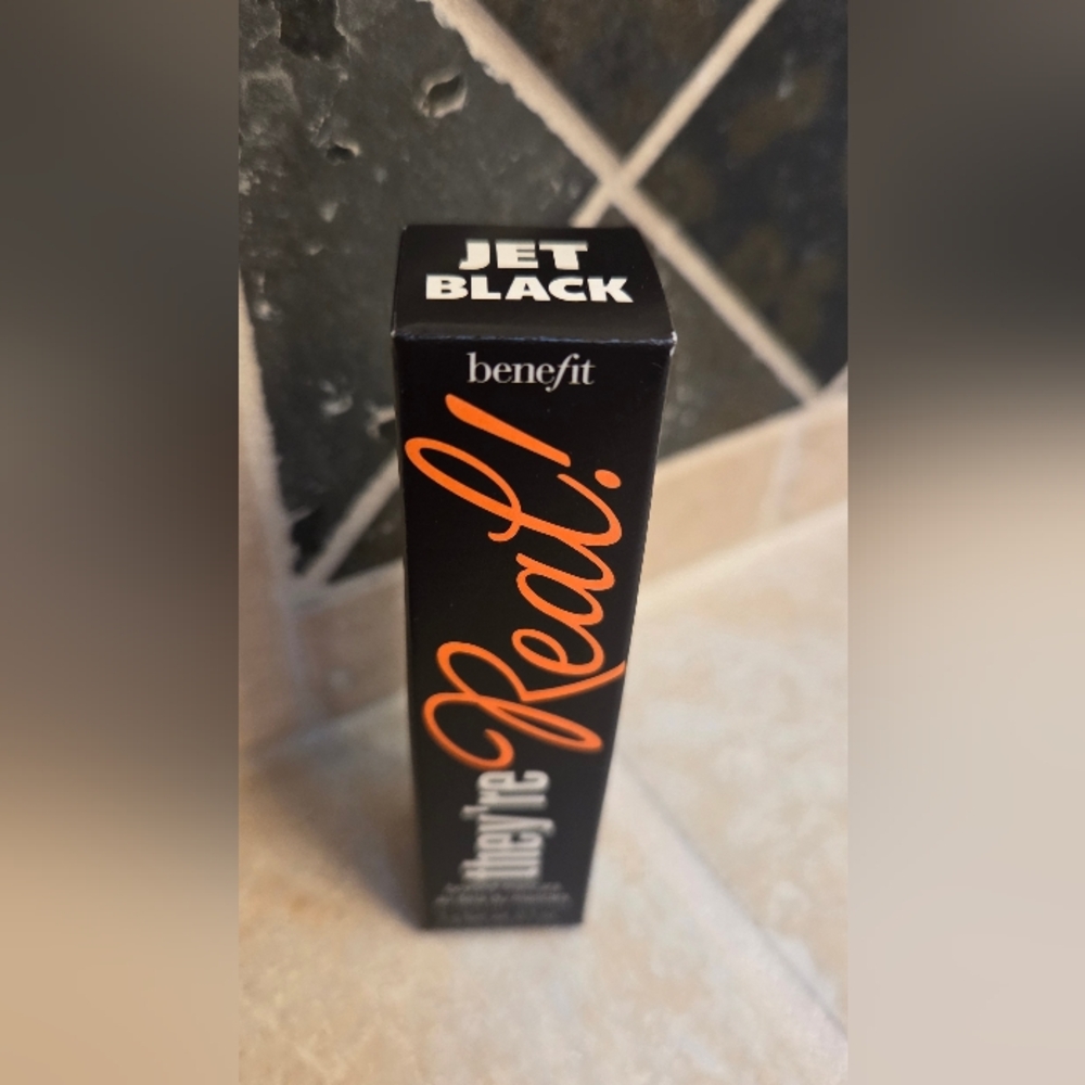 They’re Real Mascara - Picture 2 of 2